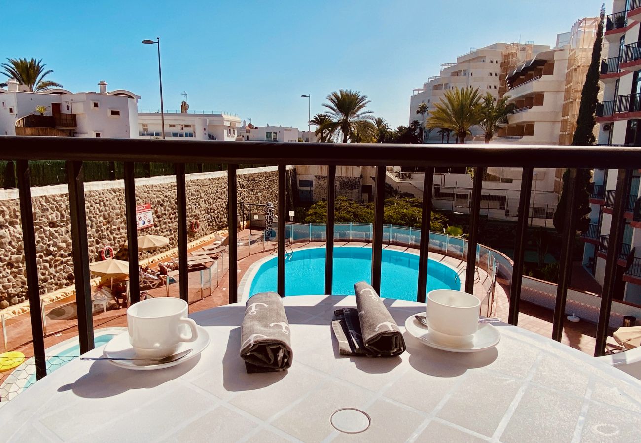 Apartamento en San Bartolomé de Tirajana - Click&Guest · Sunny apartment near the beach