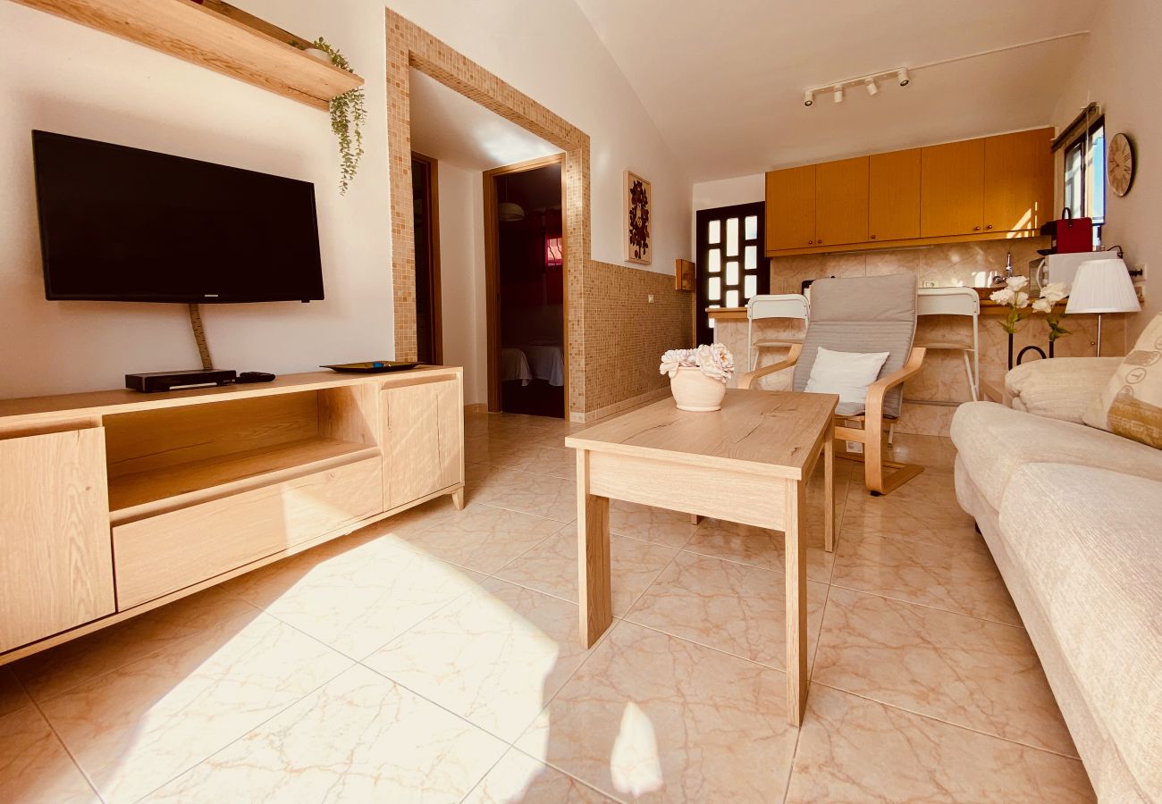 Bungalow en San Bartolomé de Tirajana - Click&Guest · Holiday Bungalow in Playa del Inglés