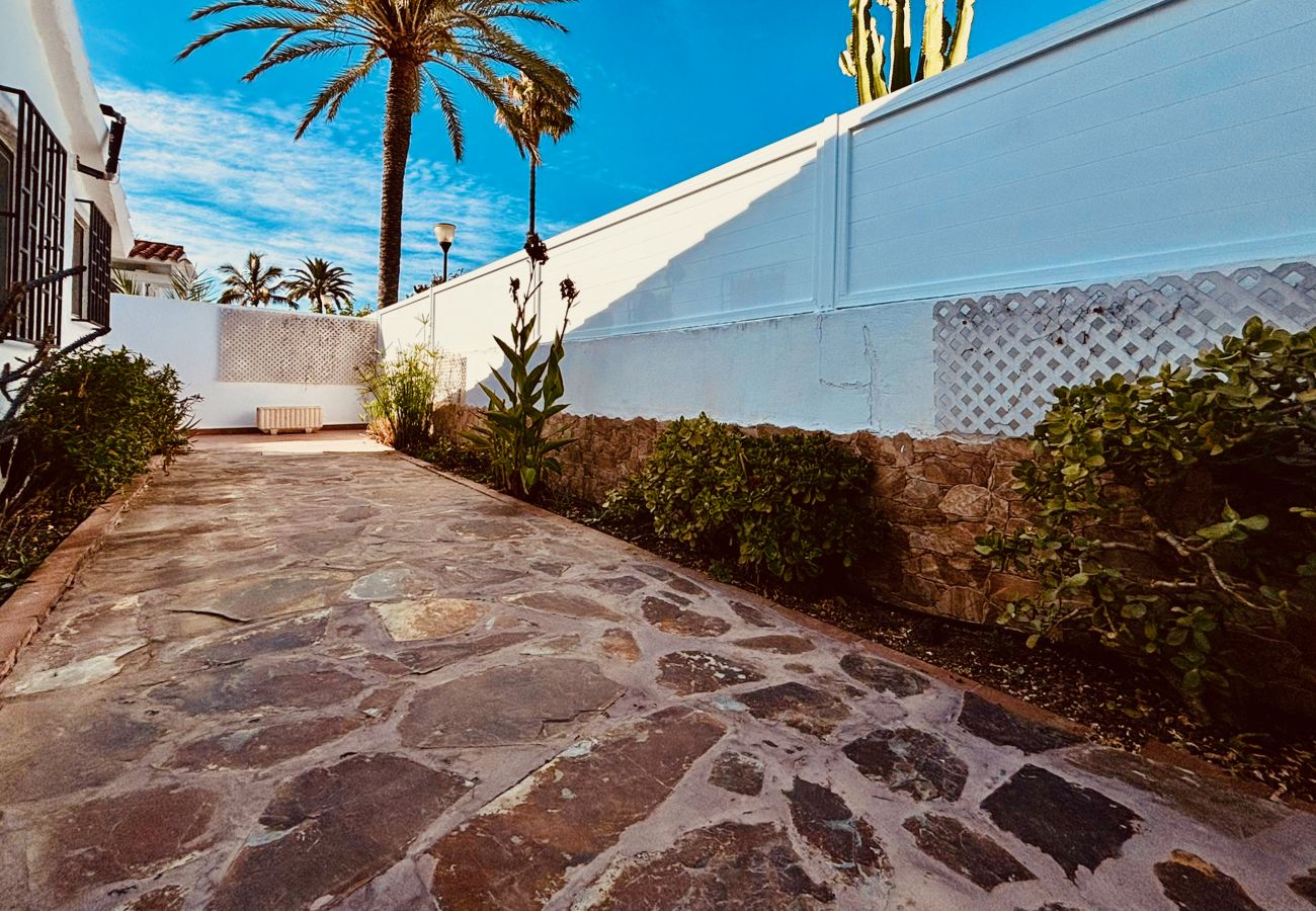 Bungalow en San Bartolomé de Tirajana - Click&Guest · Holiday Bungalow in Playa del Inglés