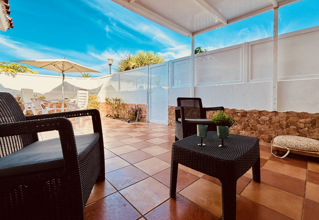 Bungalow en San Bartolomé de Tirajana - Click&Guest · Holiday Bungalow in Playa del Inglés