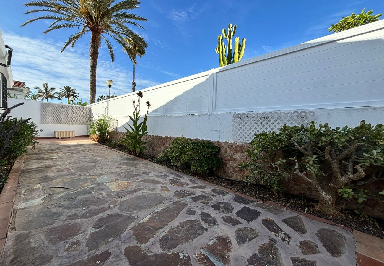 Bungalow en San Bartolomé de Tirajana - Click&Guest · Holiday Bungalow in Playa del Inglés