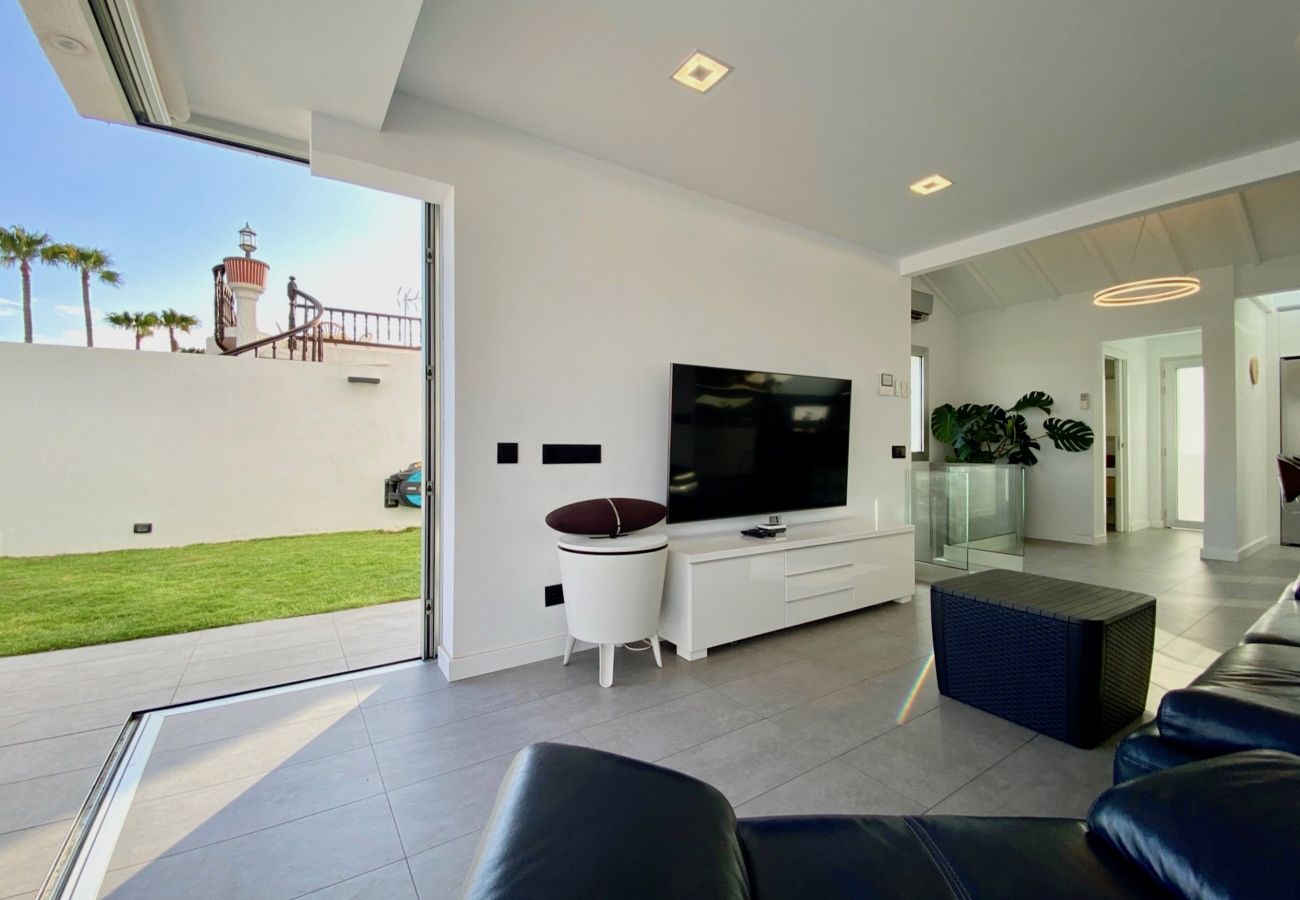 Villa en Maspalomas - Click&Guest · Sun and Golf House in Maspalomas