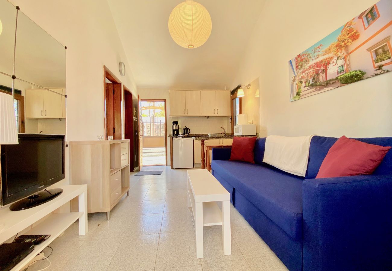 Apartamento en Maspalomas - Click&Guest · Casita Blanca near Yumbo