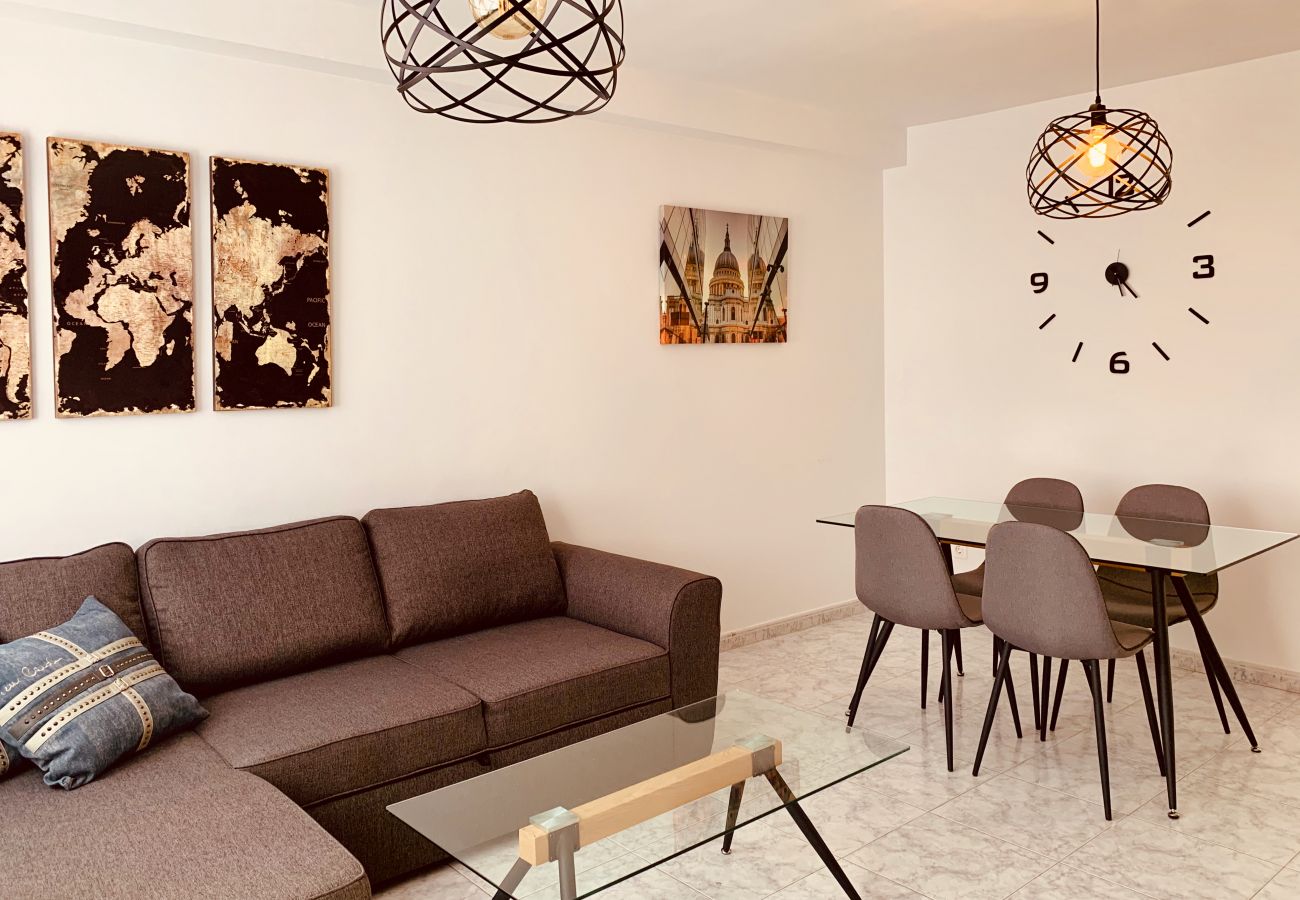 Apartamento en Santa Lucía de Tirajana - Click&Guest · A&F Comfort Modern House