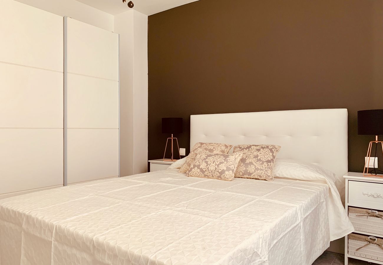 Apartamento en Santa Lucía de Tirajana - Click&Guest · A&F Comfort Modern House