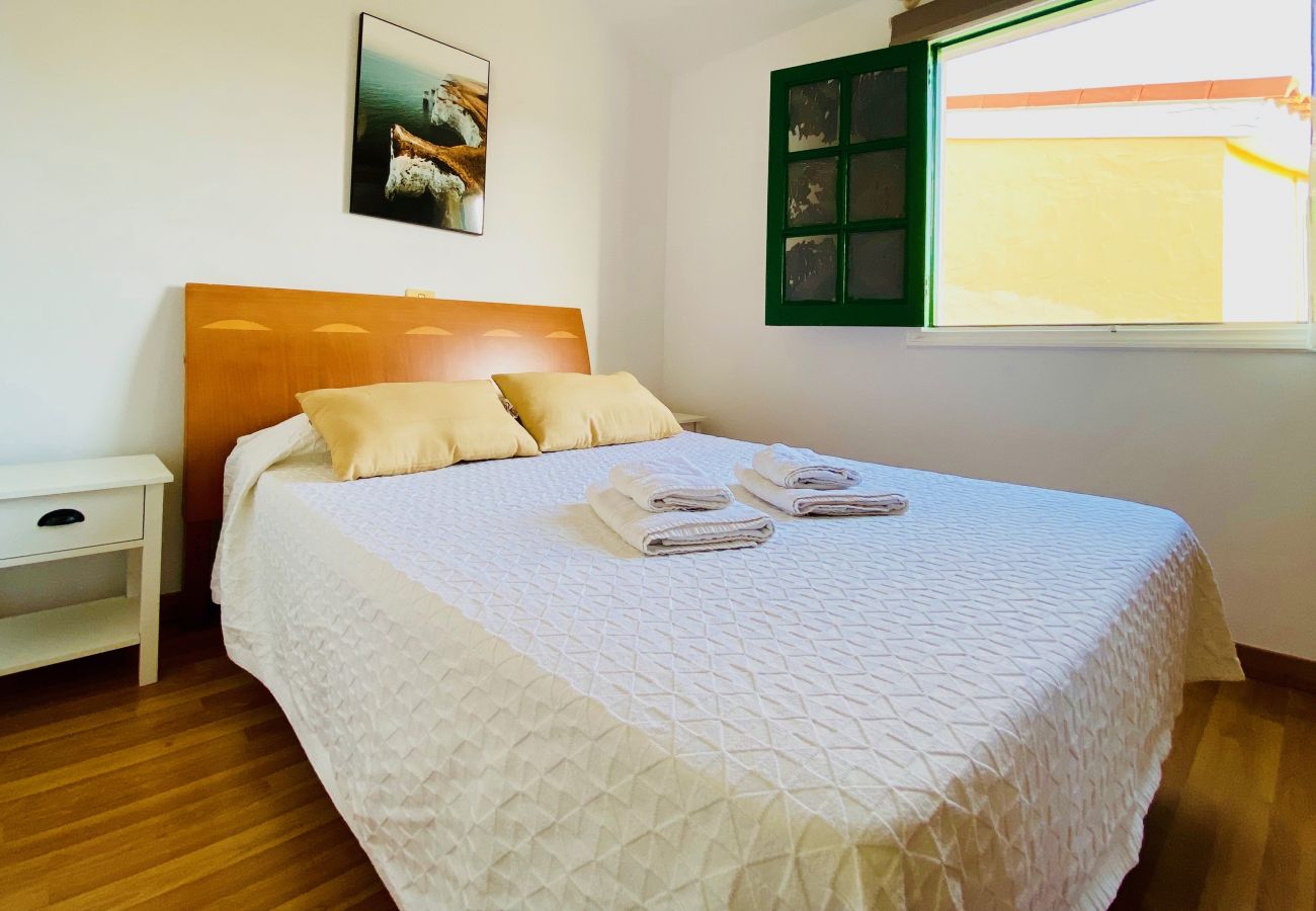 Bungalow en San Bartolomé de Tirajana - Click&Guest · Cozy and Sunny Bungalow in