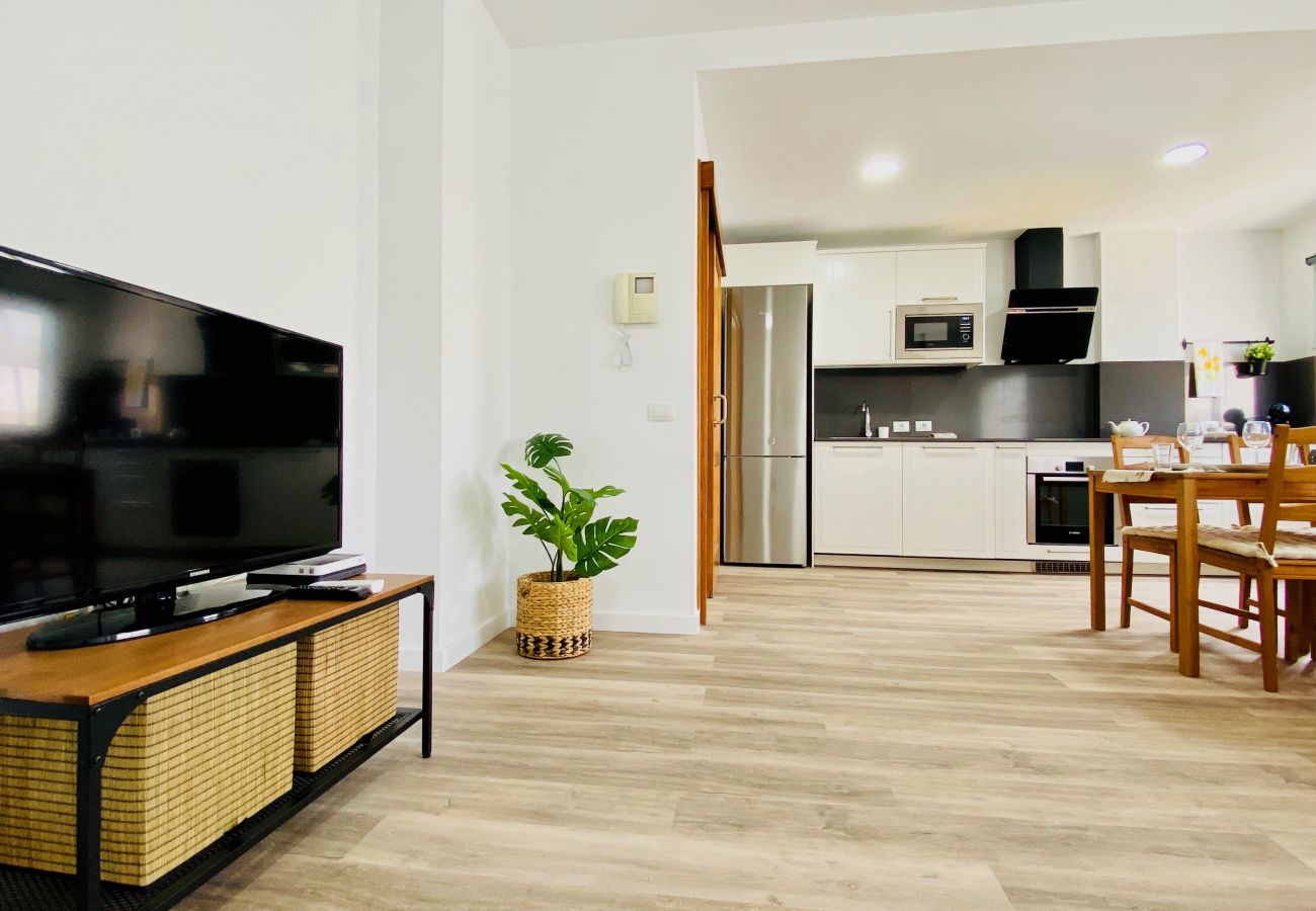 Apartamento en Vecindario - Click&Guest · Suite Dream Capricho