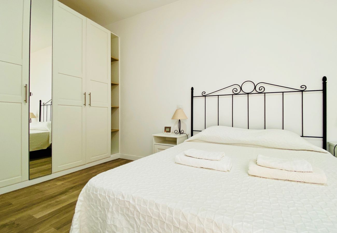 Apartamento en Vecindario - Click&Guest · Suite Dream Capricho