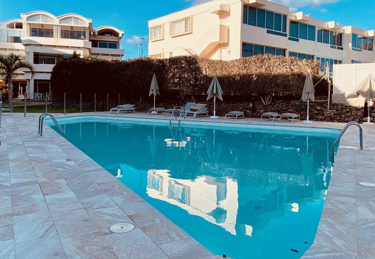 Apartamento en San Bartolomé de Tirajana - Click&Guest · Modern and Friendly Flat in Playa de