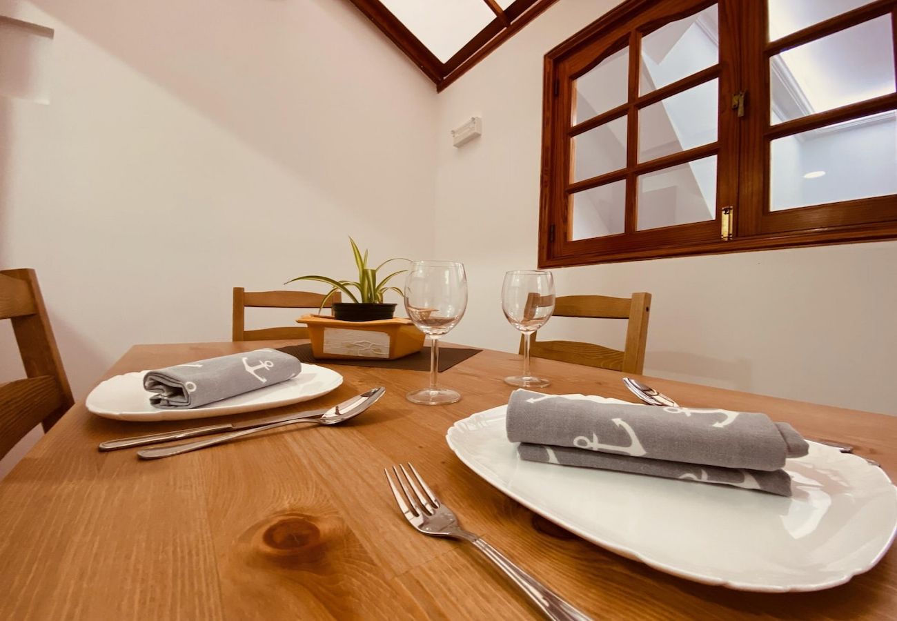 Ferienwohnung in Las Palmas de Gran Canaria - Click&Guest · Casa Edison near Las Canteras Beach