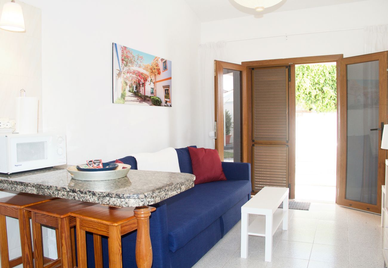 Apartment in Maspalomas - Click&Guest · Casita Blanca near Yumbo