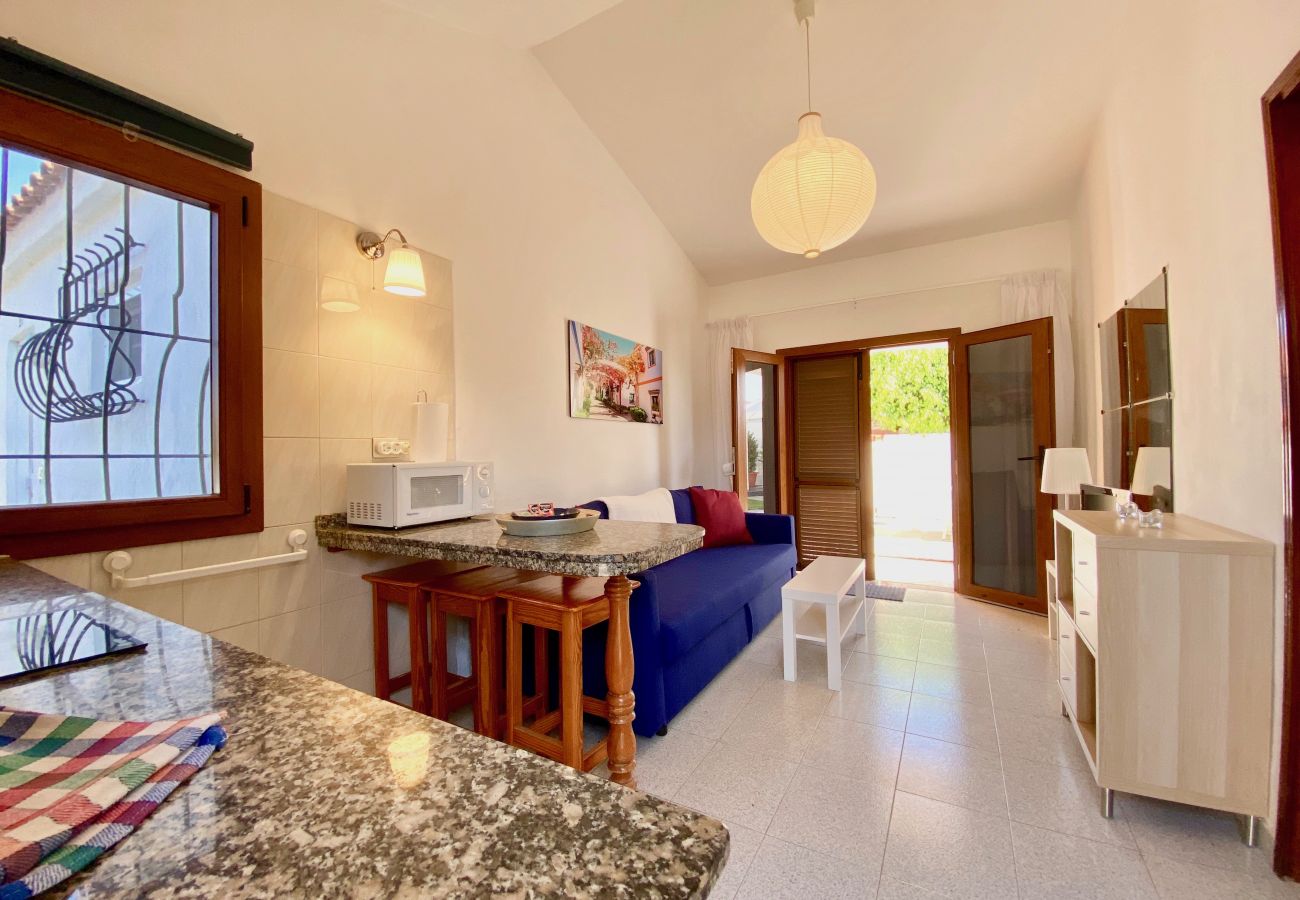 Apartment in Maspalomas - Click&Guest · Casita Blanca near Yumbo