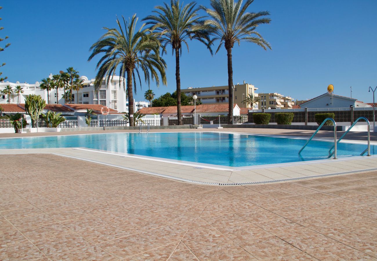 Apartment in Maspalomas - Click&Guest · Casita Blanca near Yumbo