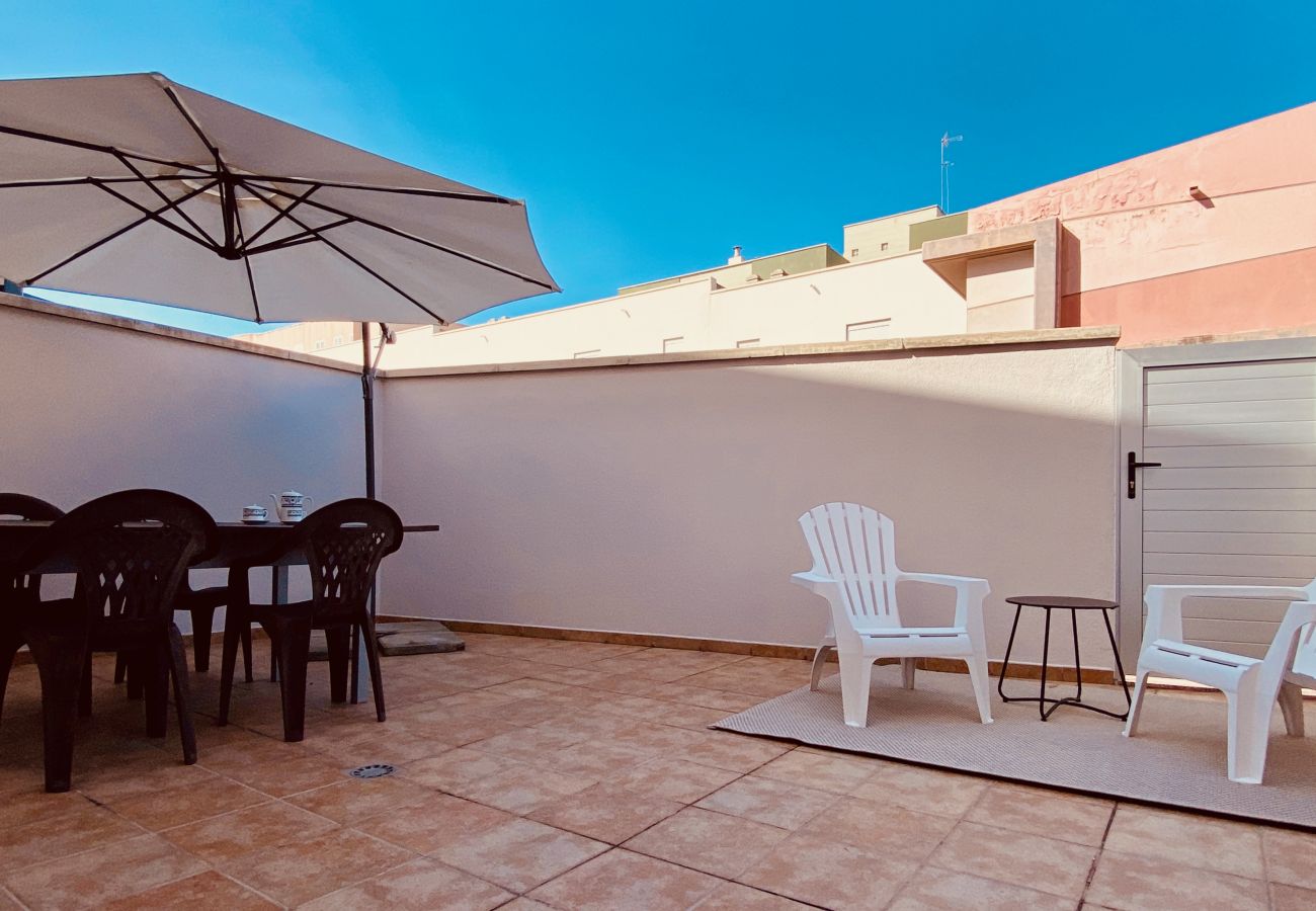 Townhouse in Las Palmas de Gran Canaria - Click&Guest - Alisios House in Las Palmas